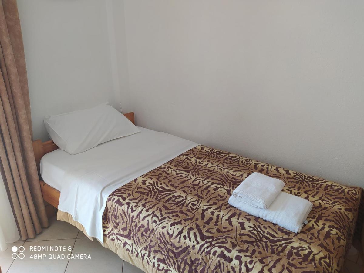 Hause Zorbas Aparthotel Paralia Dionysiou Buitenkant foto